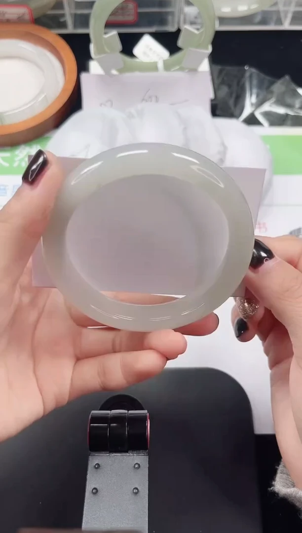 未镶嵌手镯石英质玉23-59/60