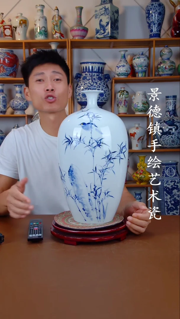 现代景德镇手工手绘陶瓷摆件15