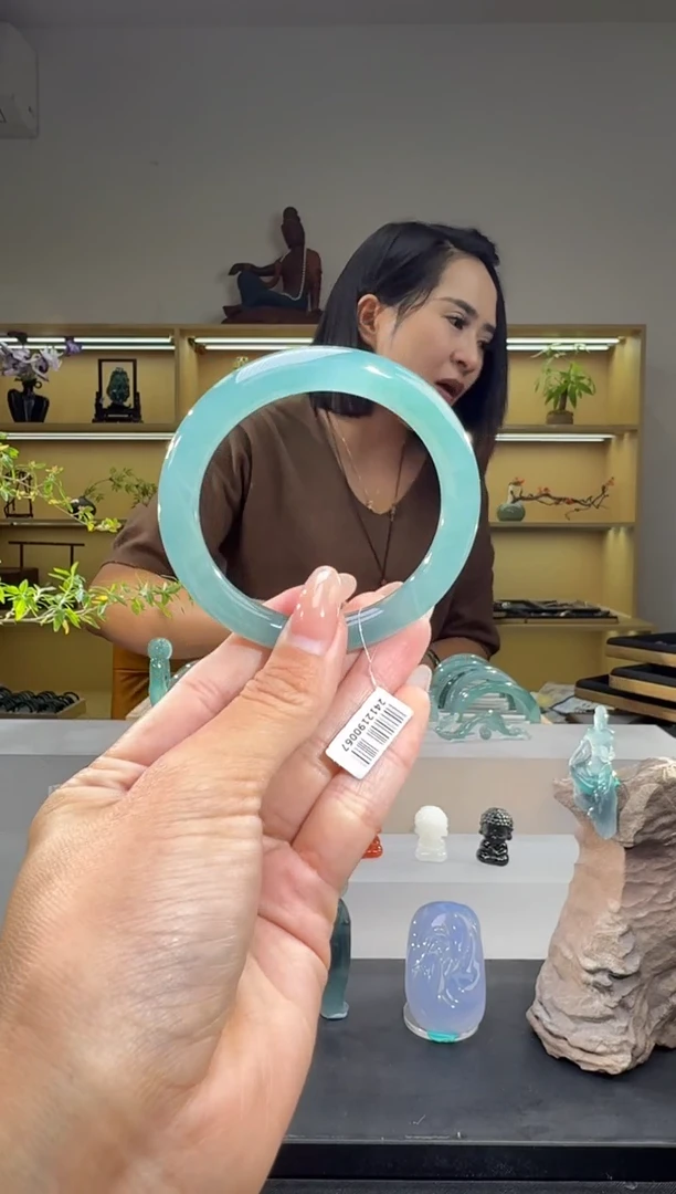未镶嵌手镯翡翠54圈
