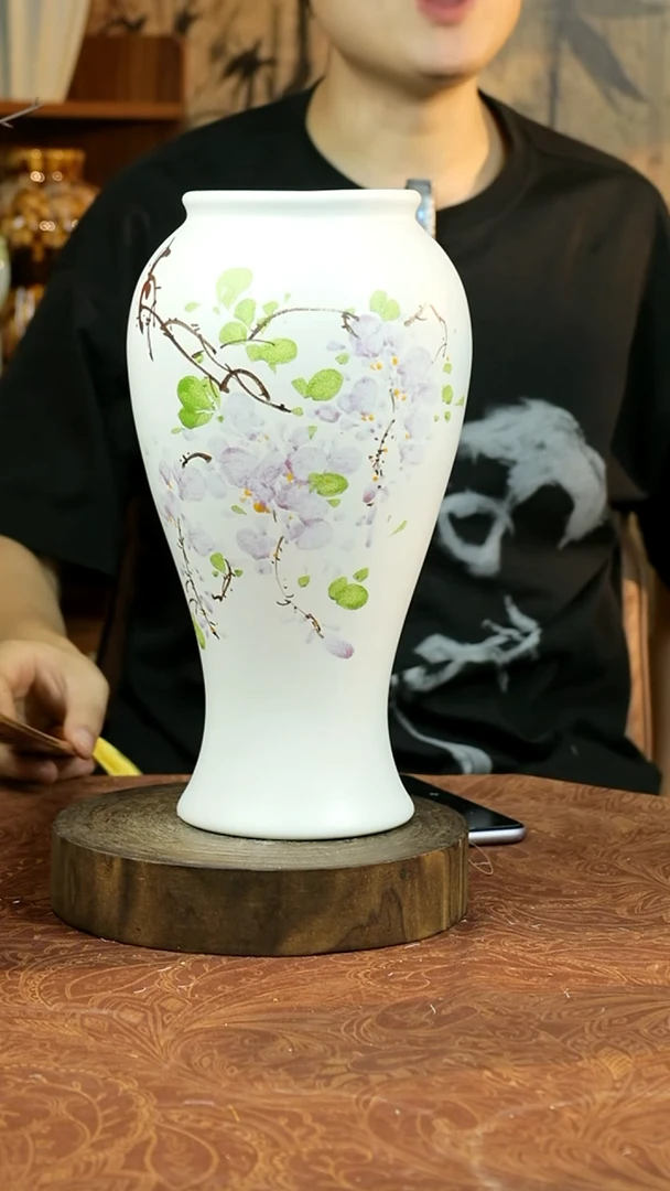 摆件宋韵手绘紫藤花美人瓶