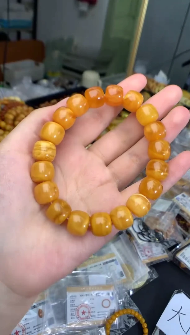 琥珀未镶嵌珠宝奇石1