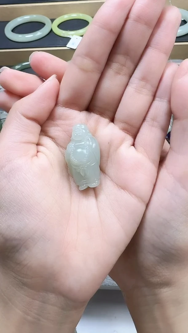 【闪购商品】和田玉颈饰未镶嵌佛公 YY