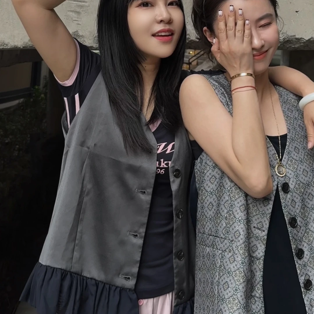 infobyfive福利夏季拼接花边木耳边四粒扣子开衫马夹NF0506215