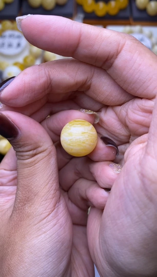 裸石琥珀未镶嵌大小姐珠宝36
