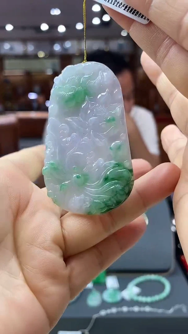 颈饰未镶嵌翡翠花件