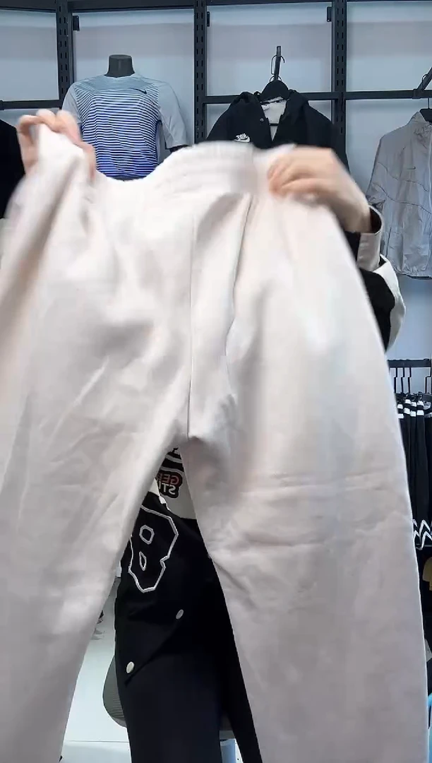 2329  编码  瑕疵直播间过款为准 尺码170 XL