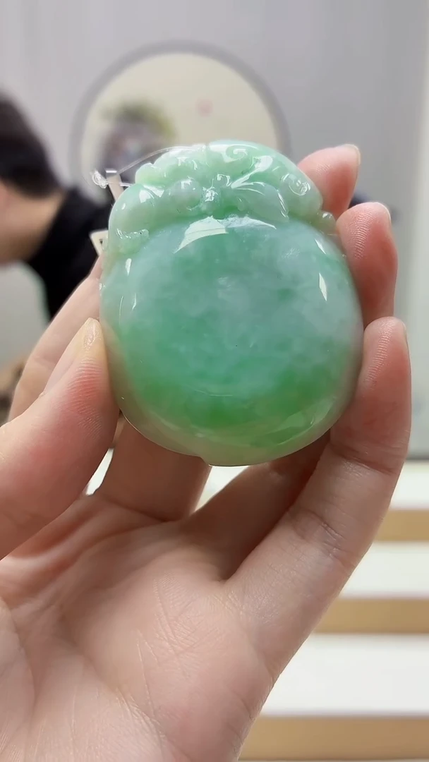 未镶嵌定制翡翠4688zm-毛货挂件灵猴献瑞96