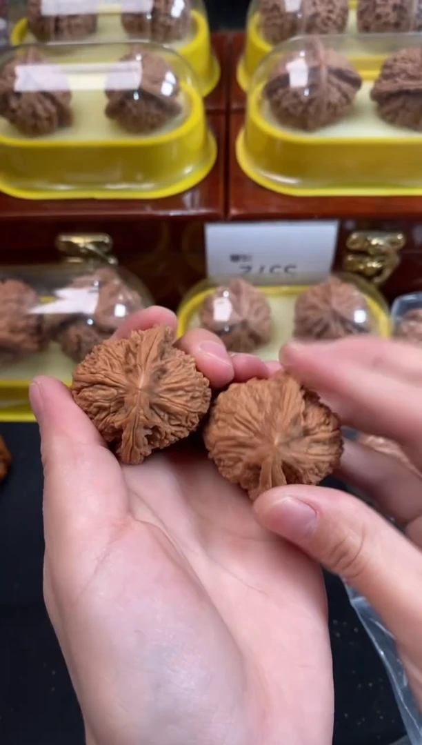 把件文玩核桃南疆石39尺s055