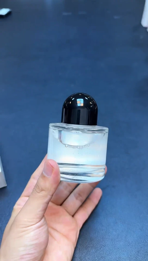 瓷片全新正品一件不留@@WE556