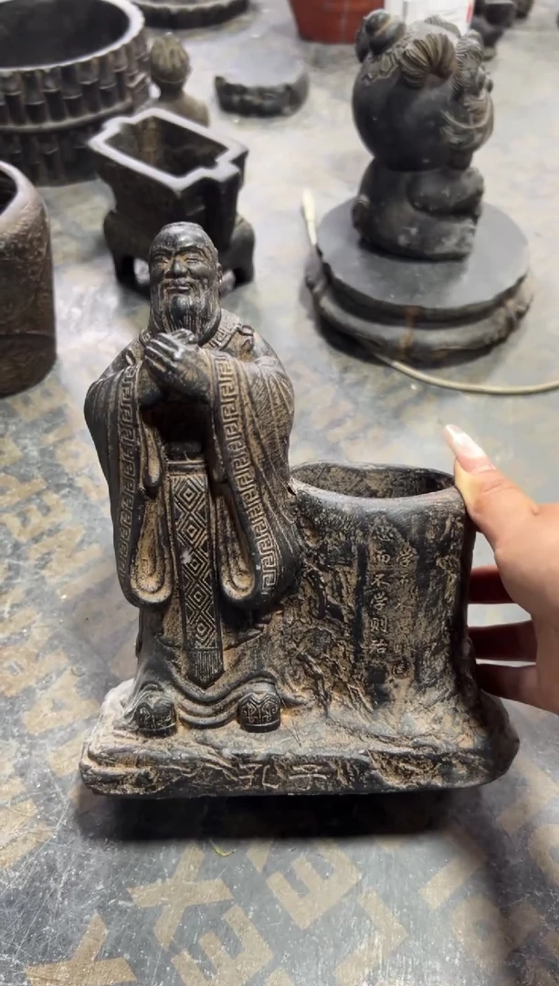 陶土【火山泥】孔子笔筒