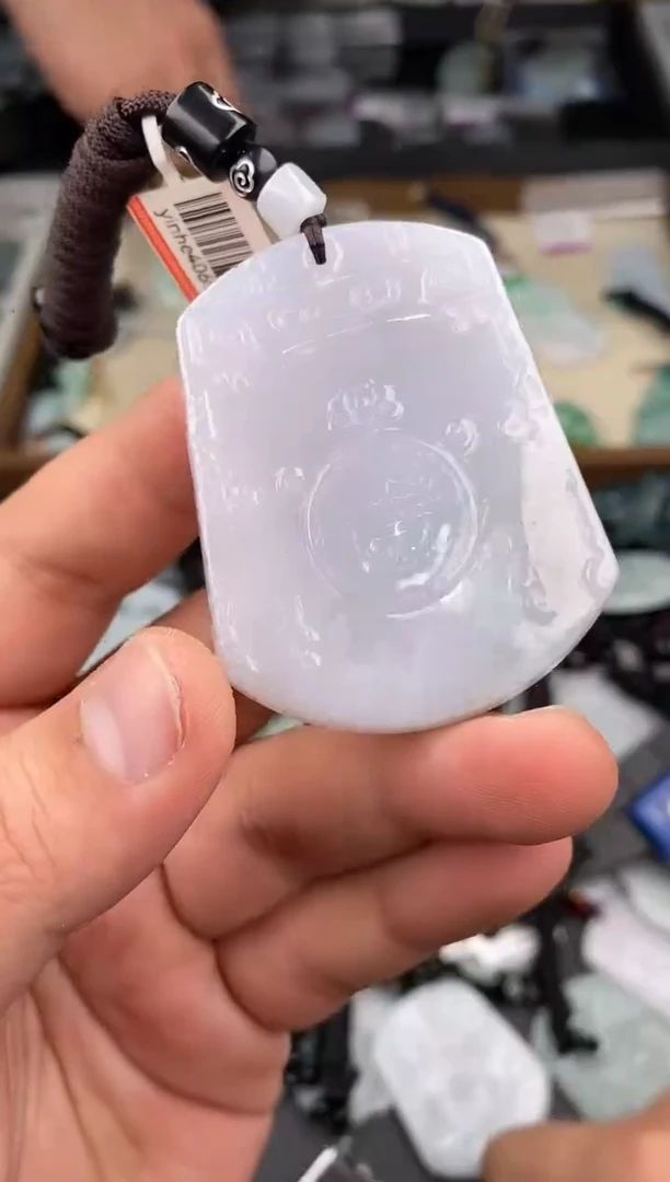 【闪购商品】翡翠颈饰未镶嵌  天然翡翠，一物一图