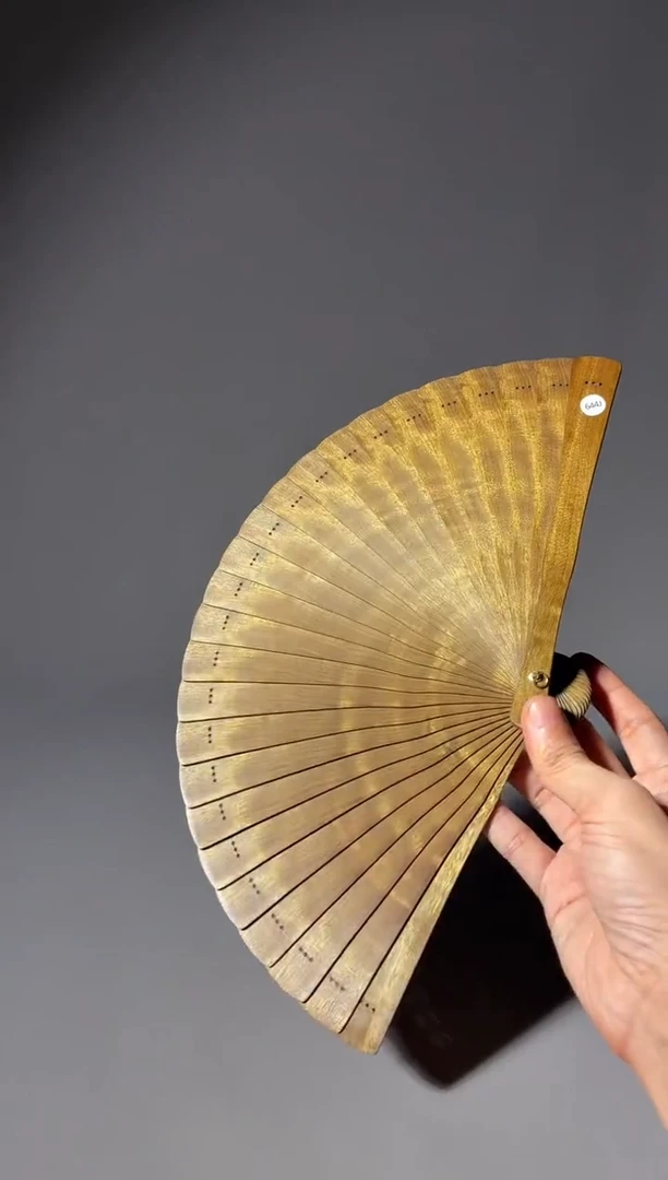 其他楠木（金丝楠）尘*644号18cm乌木金丝楠小叶桢楠扇子