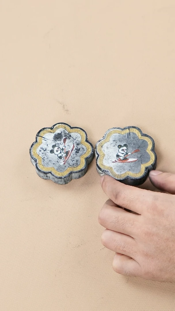 16徽墨一锭刚子和他的砚友们（特价）