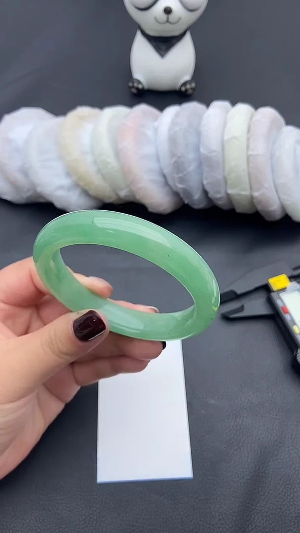 未镶嵌手镯石英质玉10+59/60