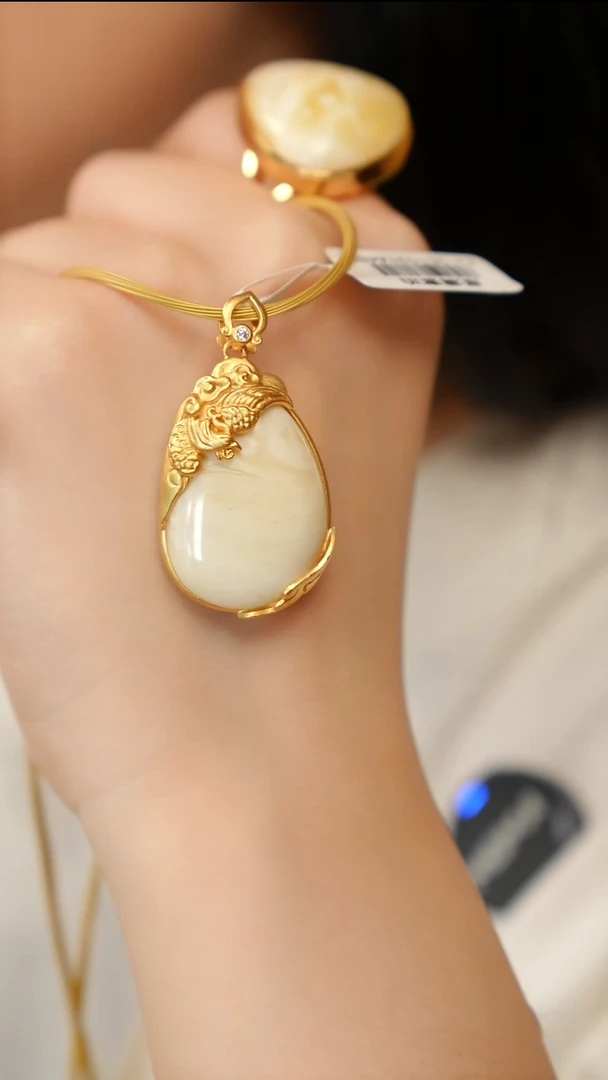 蜜蜡吊坠(赠链)银S925镶嵌漆白凤凰吊坠