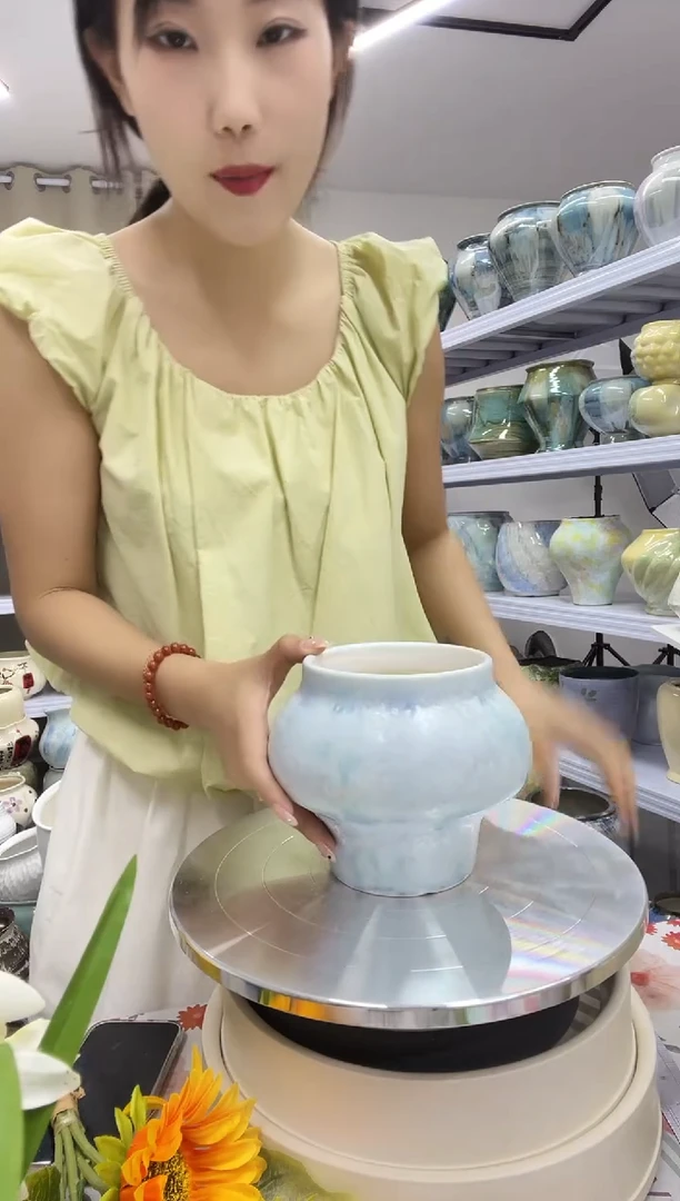 【  8.29  陶瓷花盆   】