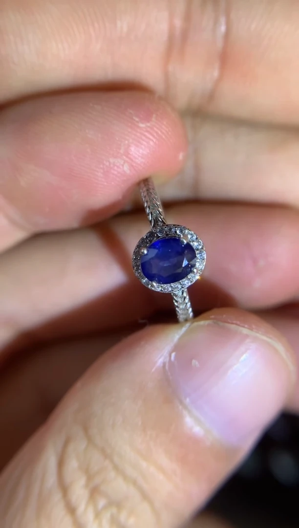 戒指蓝宝石银S925镶嵌皇家蓝