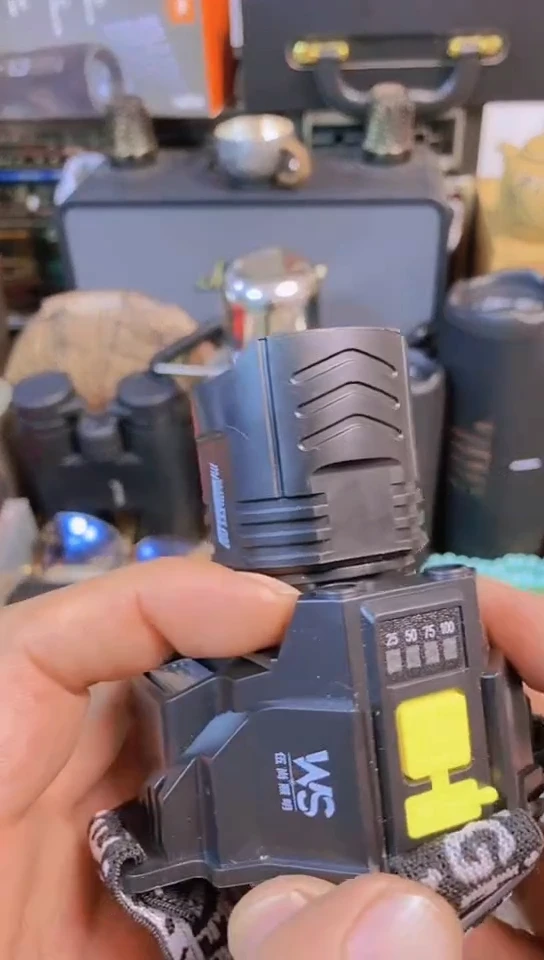 瓷片闪购商品，如图所示