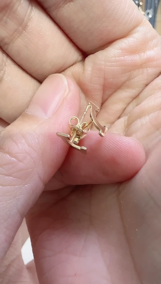 【闪购商品】18K金耳饰多样性发货发其一