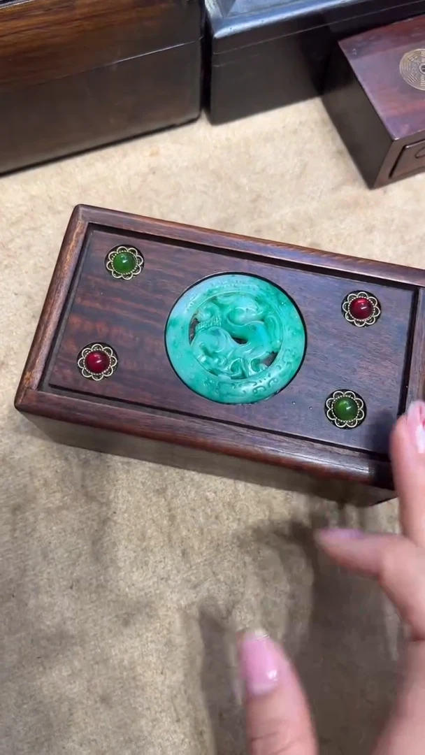 【闪购商品】木玉石镶嵌机关盒