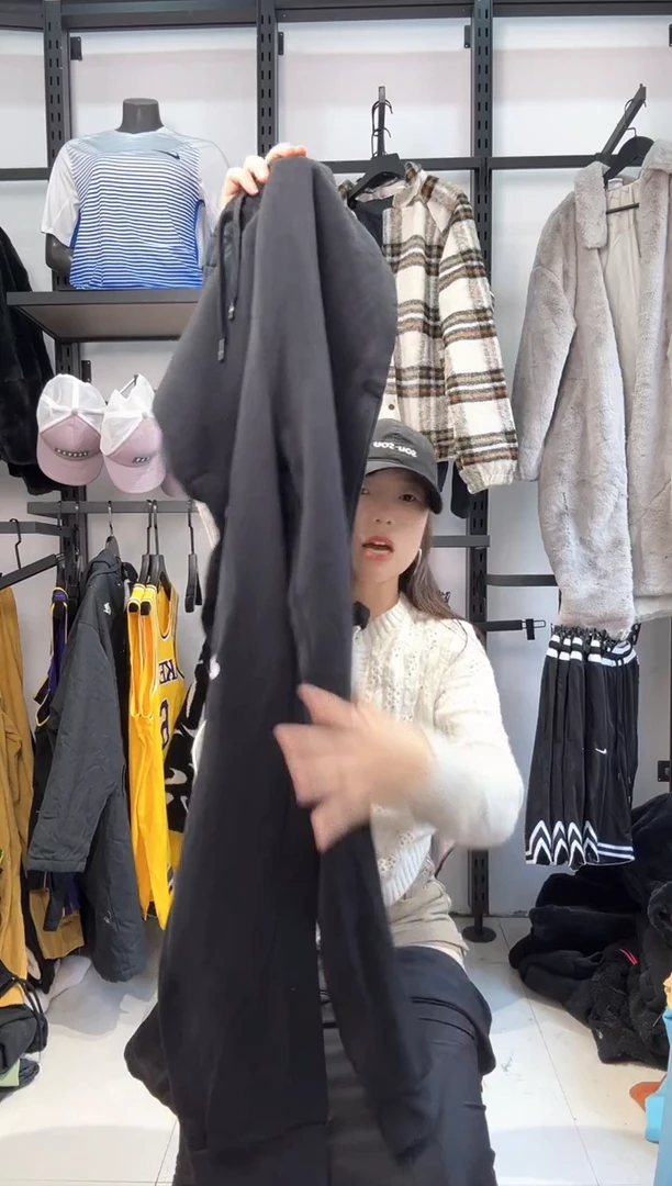 2633 编码  瑕疵直播间过款为准 尺码