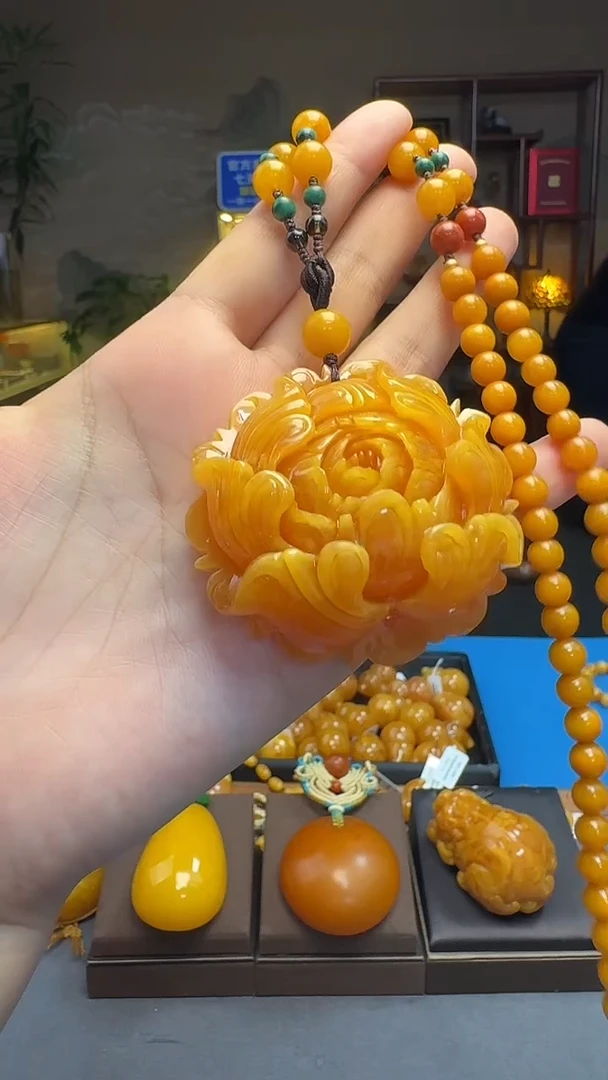 琥珀吊坠(赠链)未镶嵌春天然保真蜜蜡牡丹花套装