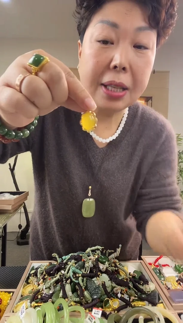 未镶嵌颈饰玛瑙/玉髓多样性拍一发一   6