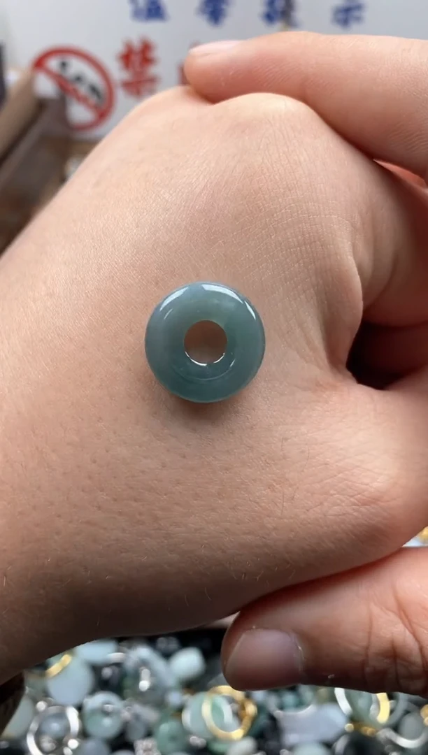 【闪购商品】翡翠颈饰未镶嵌多样性发货