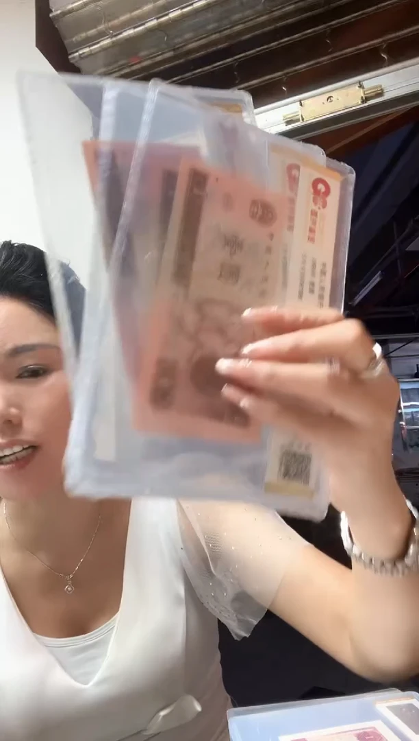 961 红司令，单张，号码随机