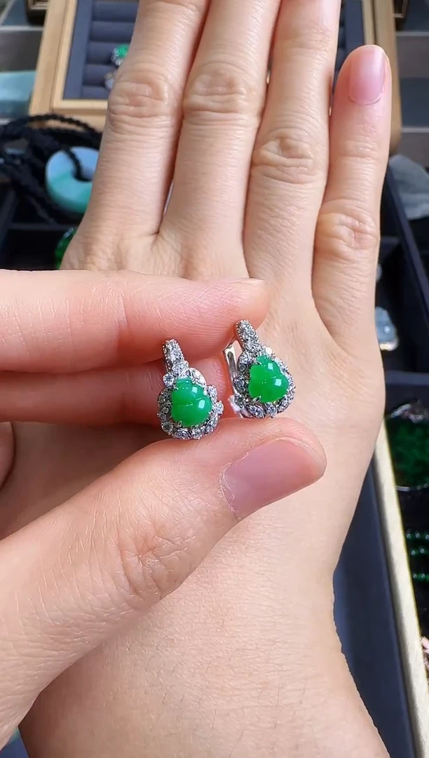 【闪购商品】翡翠耳饰18K金镶嵌00005800