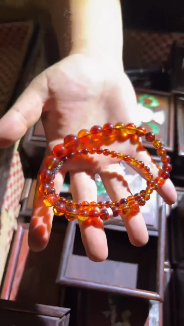 未镶嵌琥珀手链哈哈哈哈哈哈哈哈牛牛牛