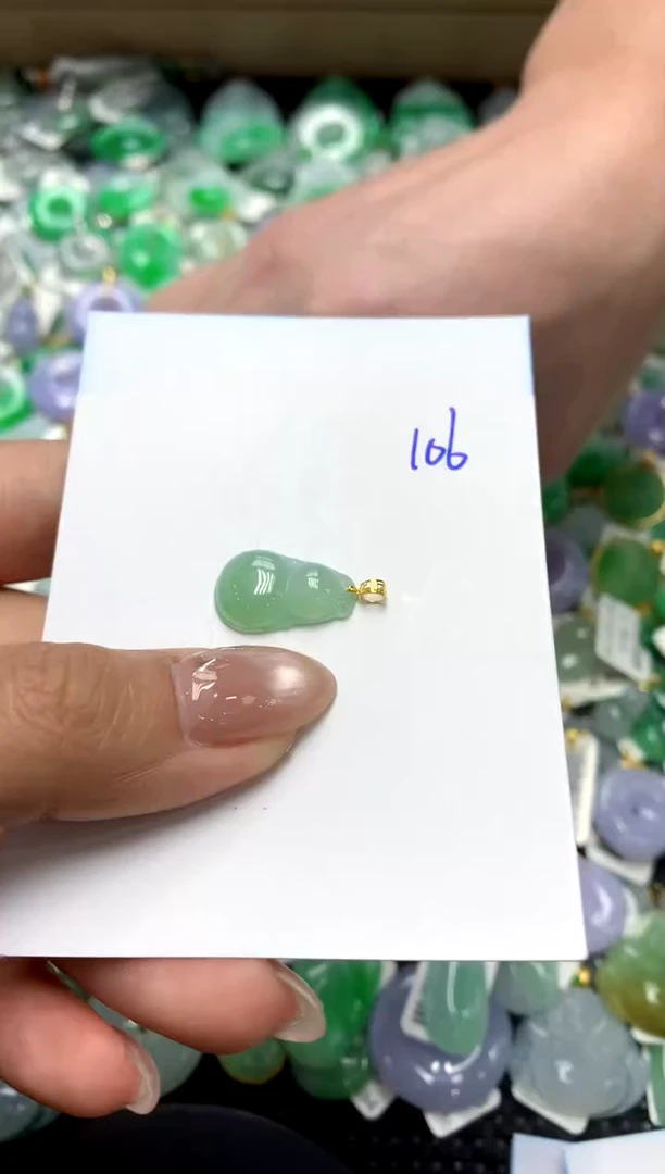 【闪购商品】翡翠颈饰18K金镶嵌111111111