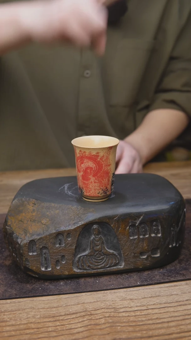 龙女礼佛图茶具闻香杯