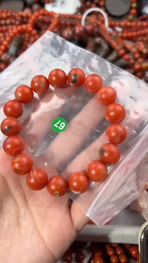 南红玛瑙手串未镶嵌12+