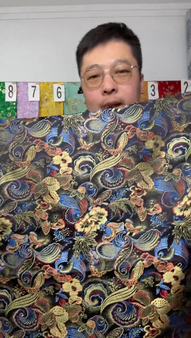 混纺满18元包邮.两单连裁.宽.长90.60