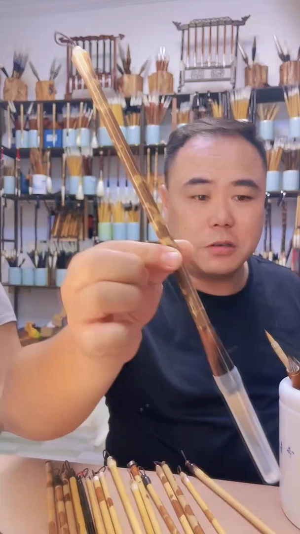 黑湘妃牛角狼毫一支  85纯