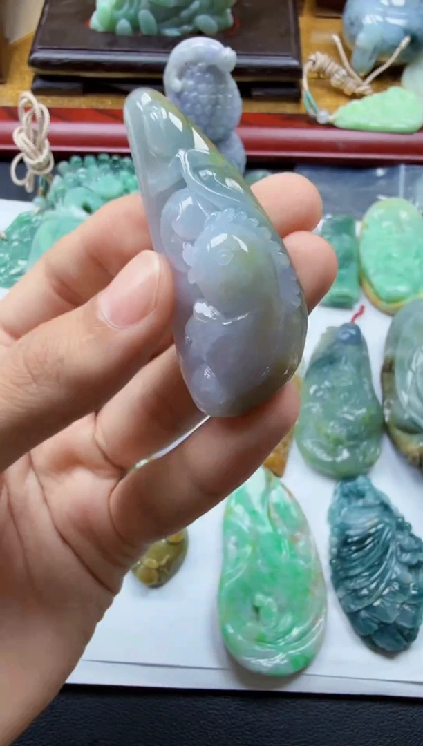 吊坠(不含链)未镶嵌翡翠1