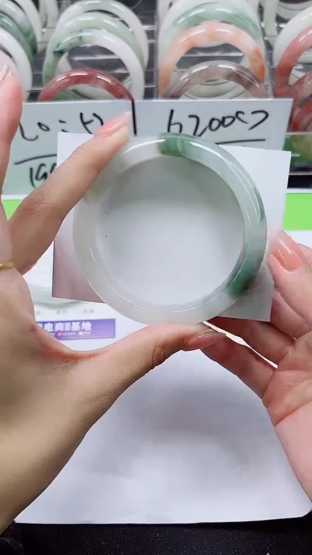 【闪购商品】石英质玉手镯合金A151-59/60