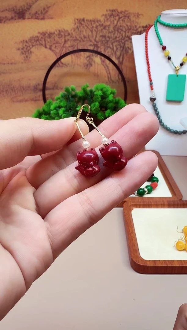 玛瑙/玉髓耳钉14K金镶嵌E334