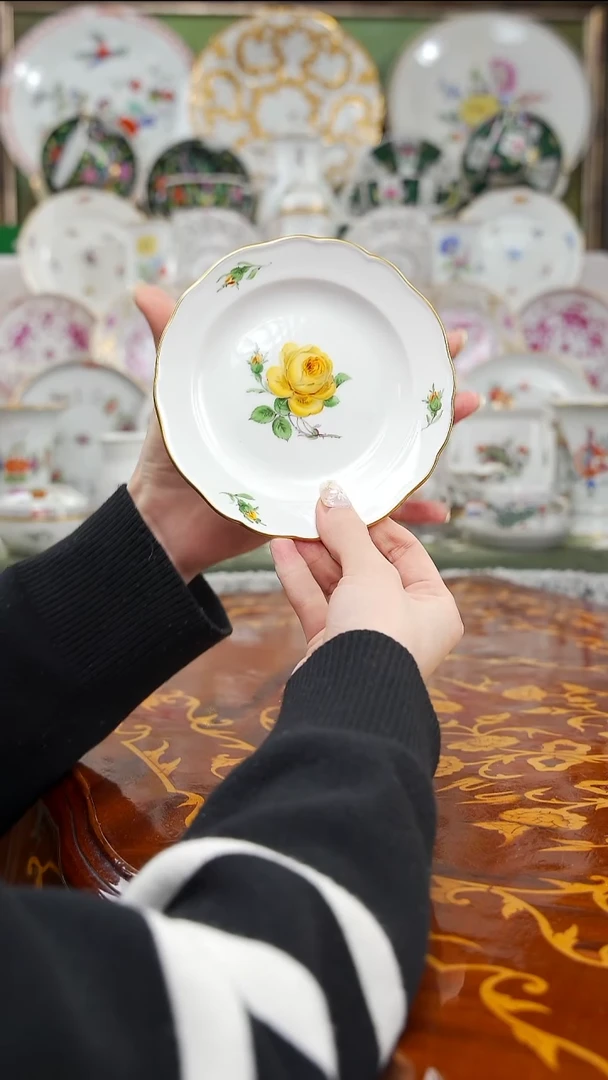 骨瓷婷婷中古瓷器如图所示121