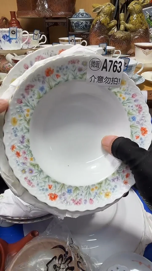 娟*?中古货品默认微瑕