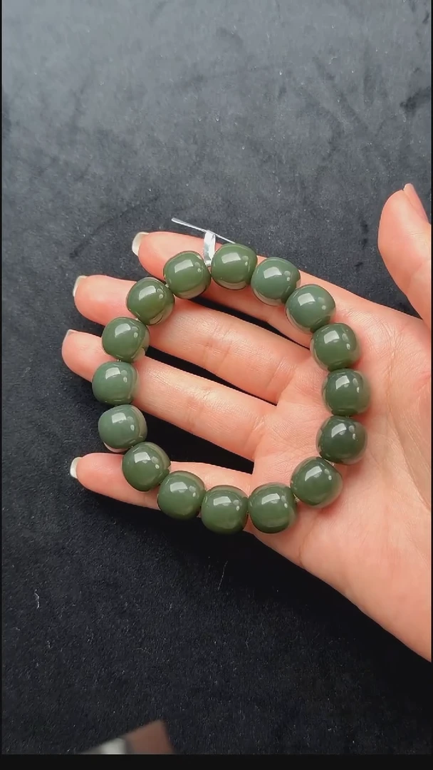 颈饰未镶嵌和田玉048-青玉老形珠手串-A2560-1225