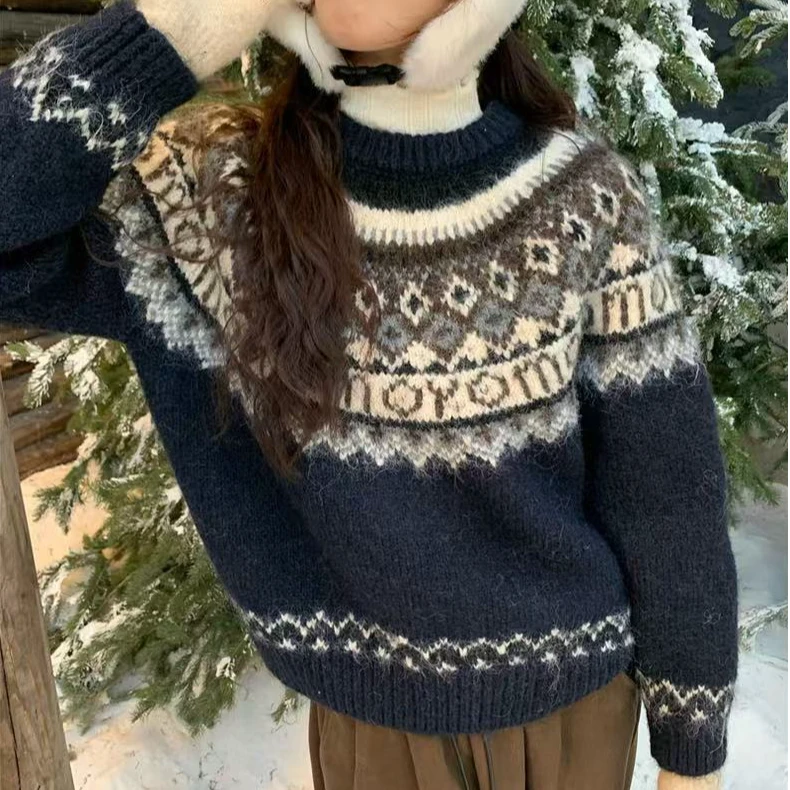 冬季新款轻奢高级圆领拼色字母菱形格宽松显瘦减龄针织毛衣1089-G