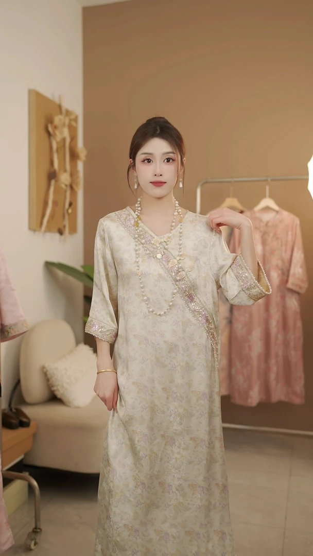 星河】新中式国风盘扣提花小众设计感新款连衣裙