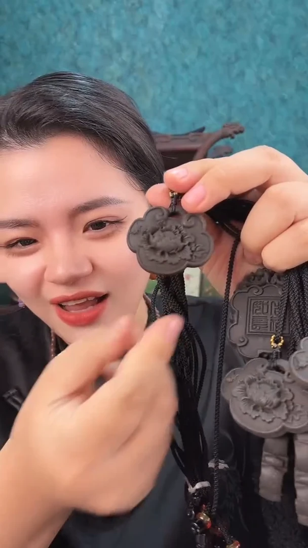 珠串苏合香方牡丹锁香牌