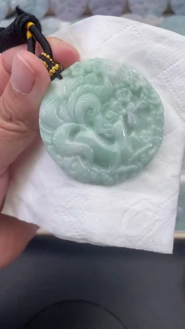 颈饰未镶嵌翡翠天然缅甸翡翠A货76