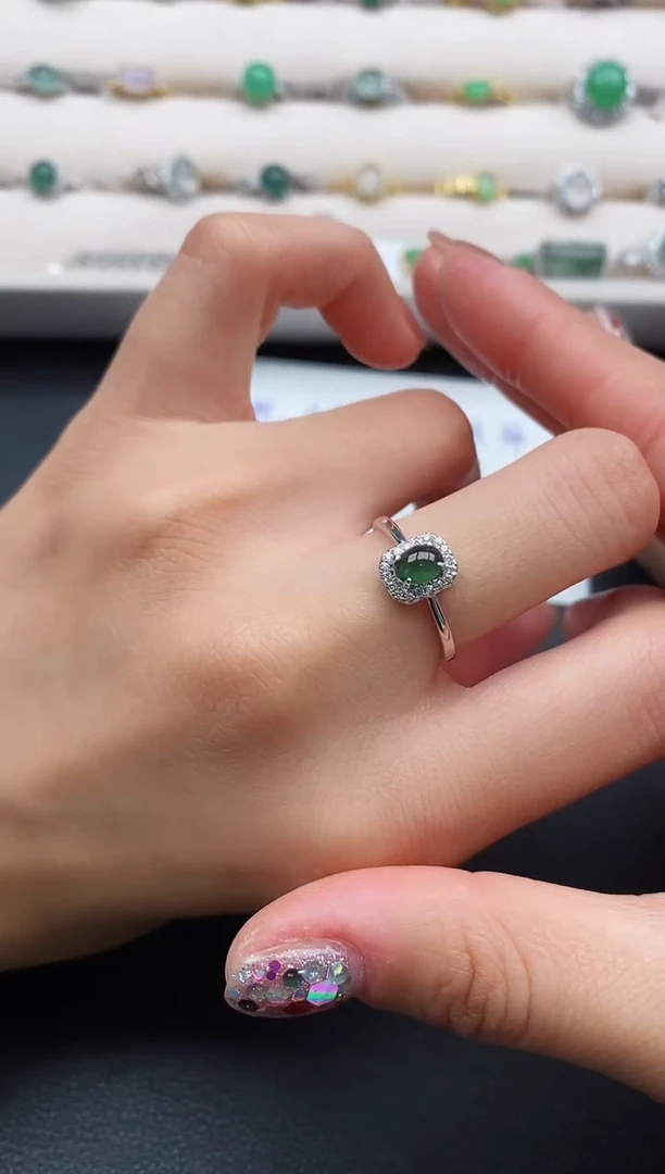 银S925镶嵌戒指翡翠22222222+4