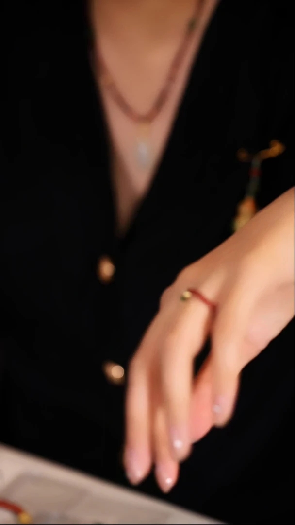 【闪购商品】石榴石戒指银S925镶嵌石榴石戒指