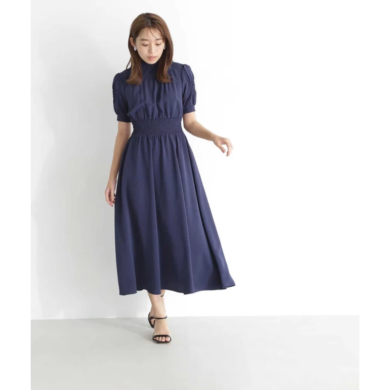 【强哥外贸】 夏季新款 N 褶饰领口休闲优雅纯色收腰连衣裙