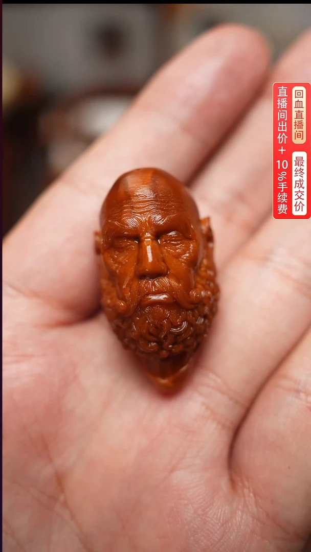 把件橄榄核哆**梦达摩单子